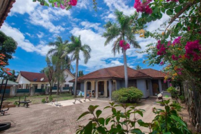 Fitness Retreat House